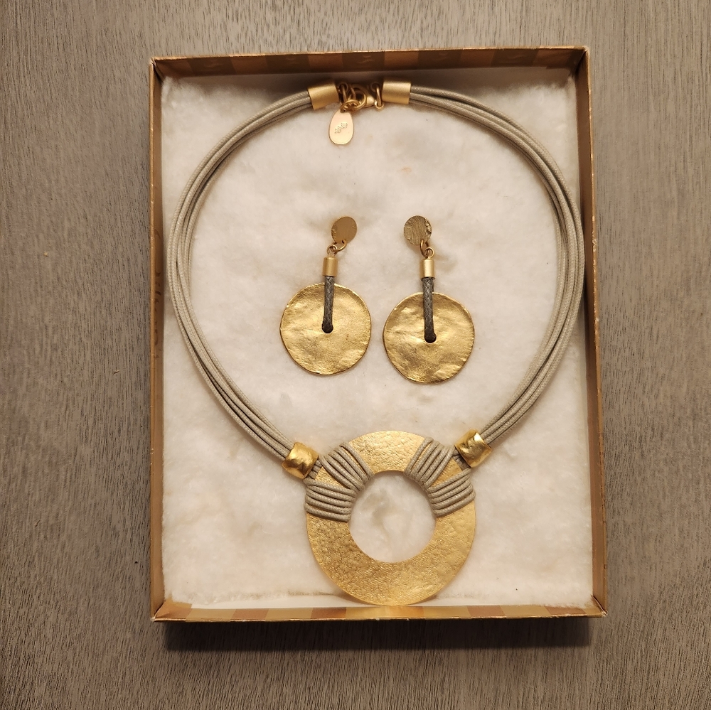 necklace & matching earrings